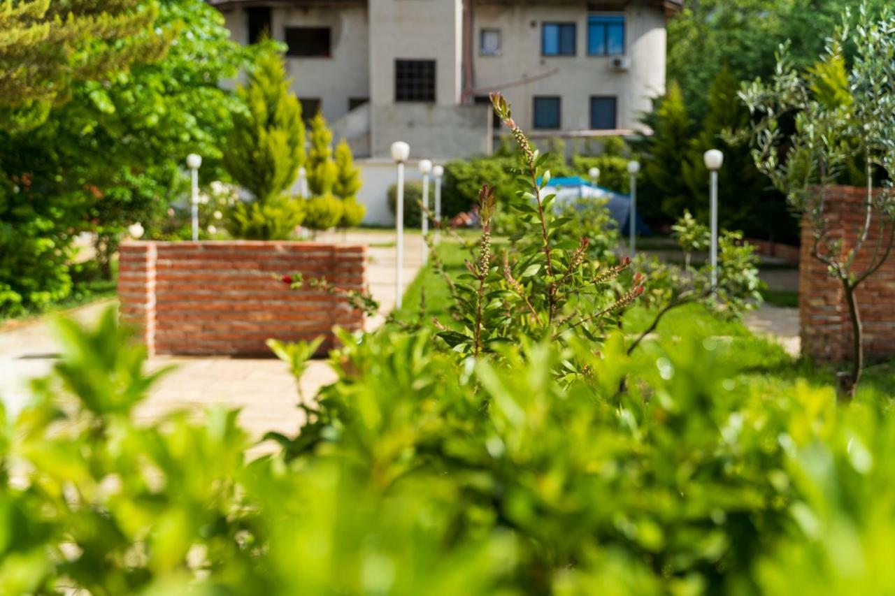 Villa Juri Garden Berat Kültér fotó